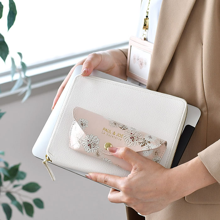 楽天市場】【3月1日はポイント最大10倍祭】ポール&ジョー メガネケース