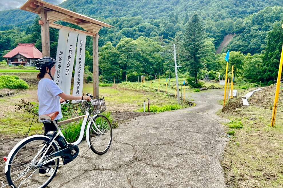 秘境「秋山郷」とアートを楽しむディープなサイクリングコース - 津南