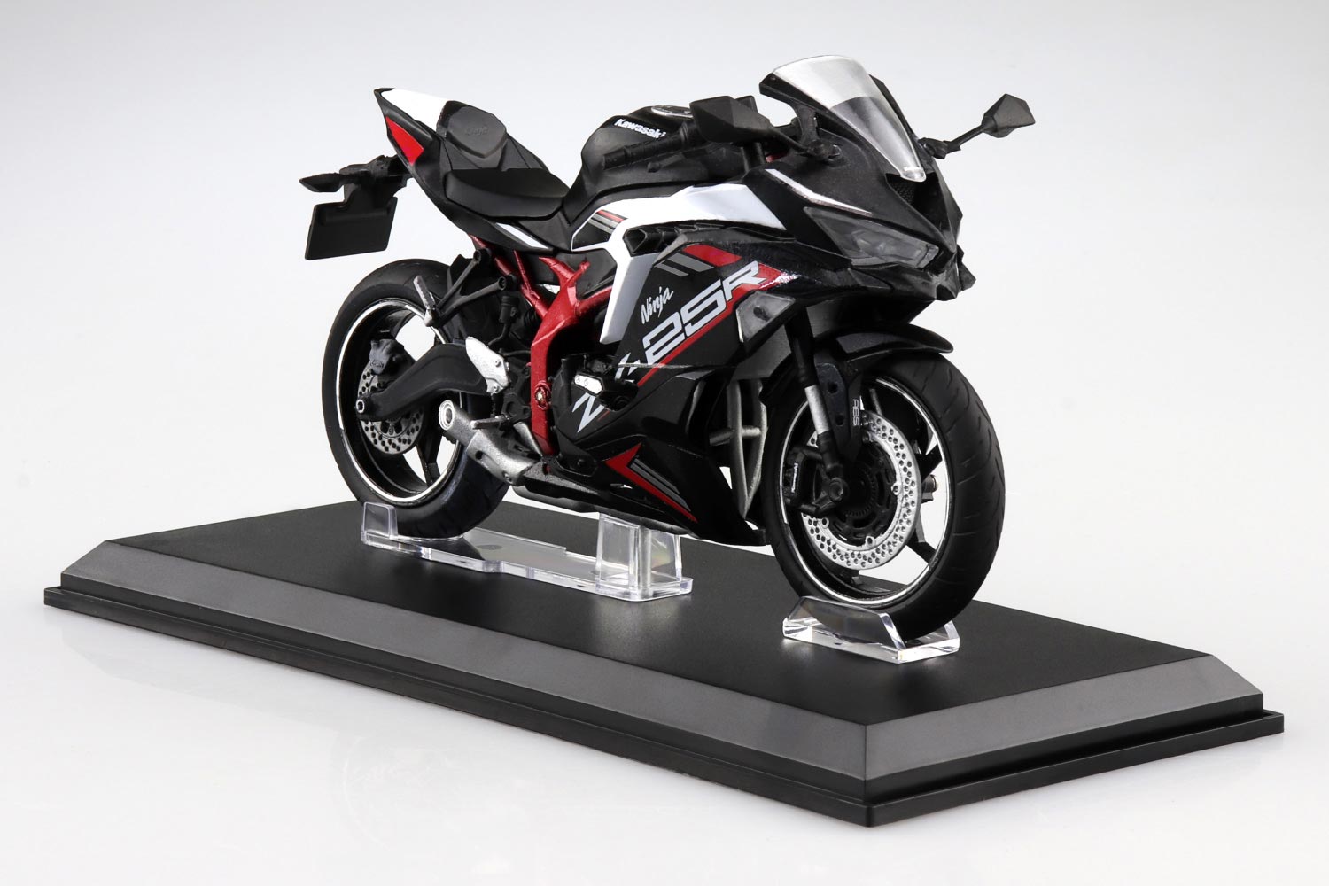 109717 1/12完成品バイク KAWASAKI Ninja ZX-25R メタリックスパーク
