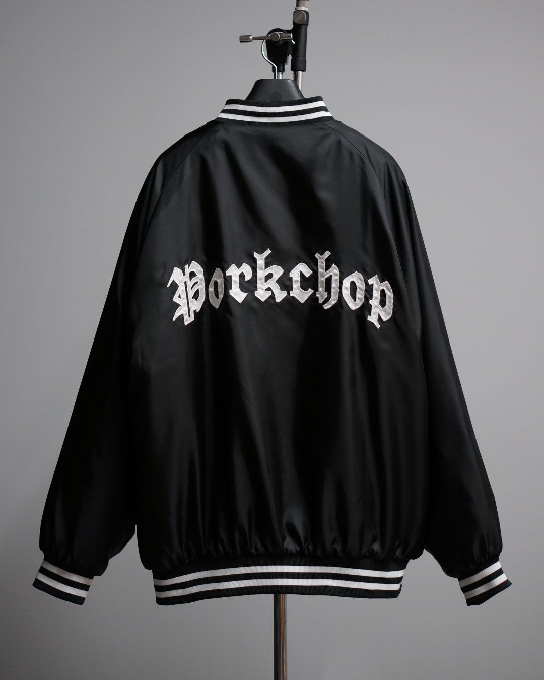 PORKCHOP | SATIN SPORT JKT - Black ポークチョップ スタジャンの通販