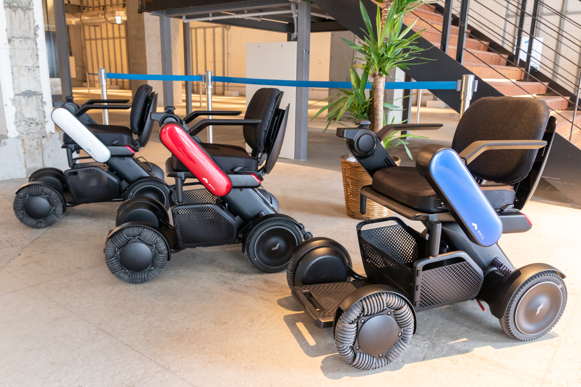 新型パーソナルモビリティ「WHILL Model C2」、試乗会で快適な乗り心地