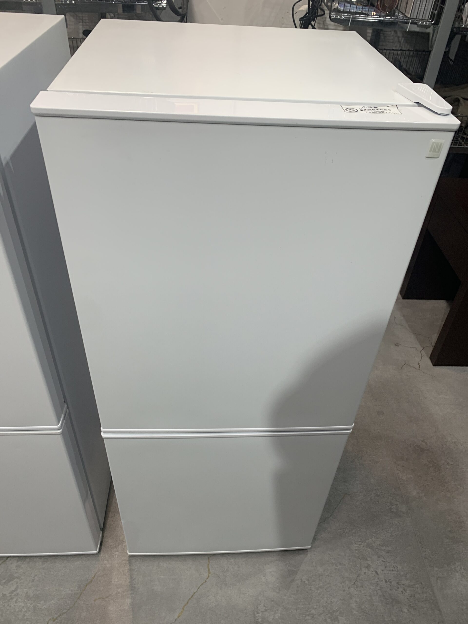 アビテラックス 冷蔵庫 90L 2022年製 AR-960ED 中古品販売 - 広島の