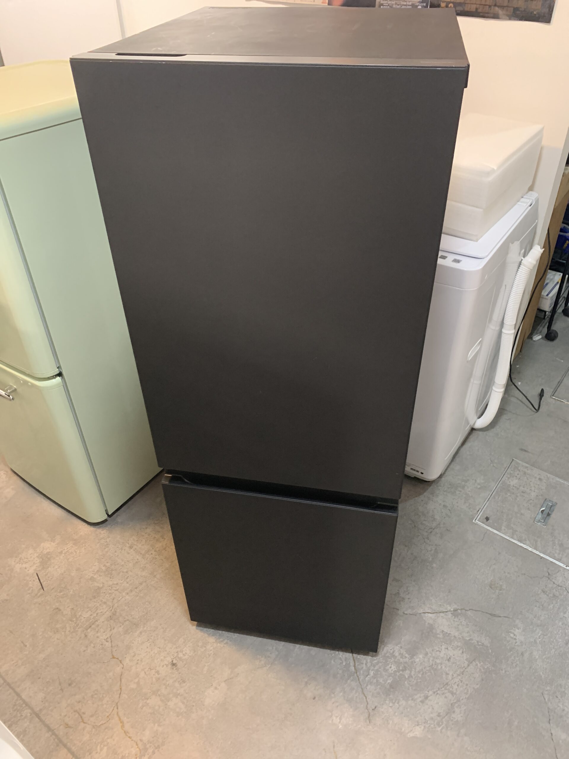 アビテラックス 冷蔵庫 90L 2022年製 AR-960ED 中古品販売 - 広島の