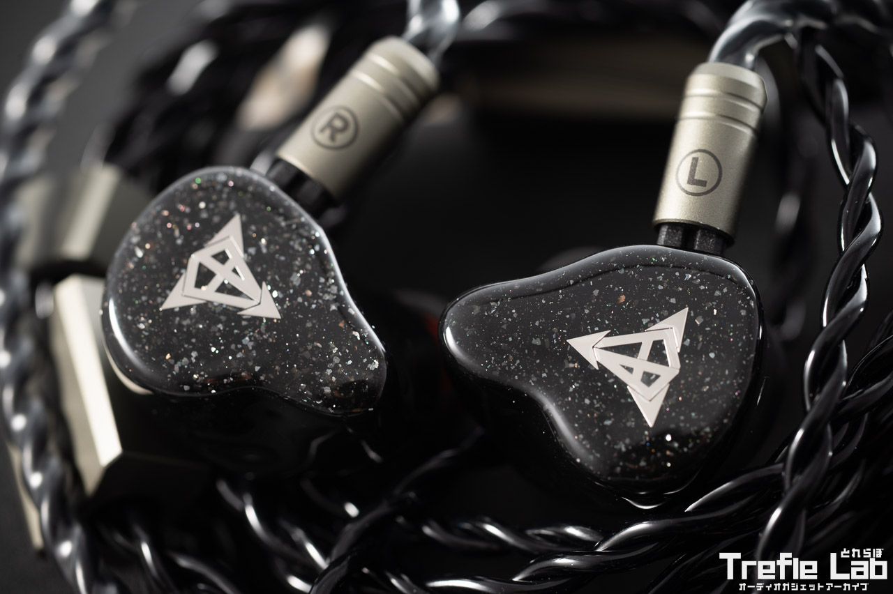 Binary EP321 MEMS レビュー｜外観も美しい満たされる所有欲。高音域の