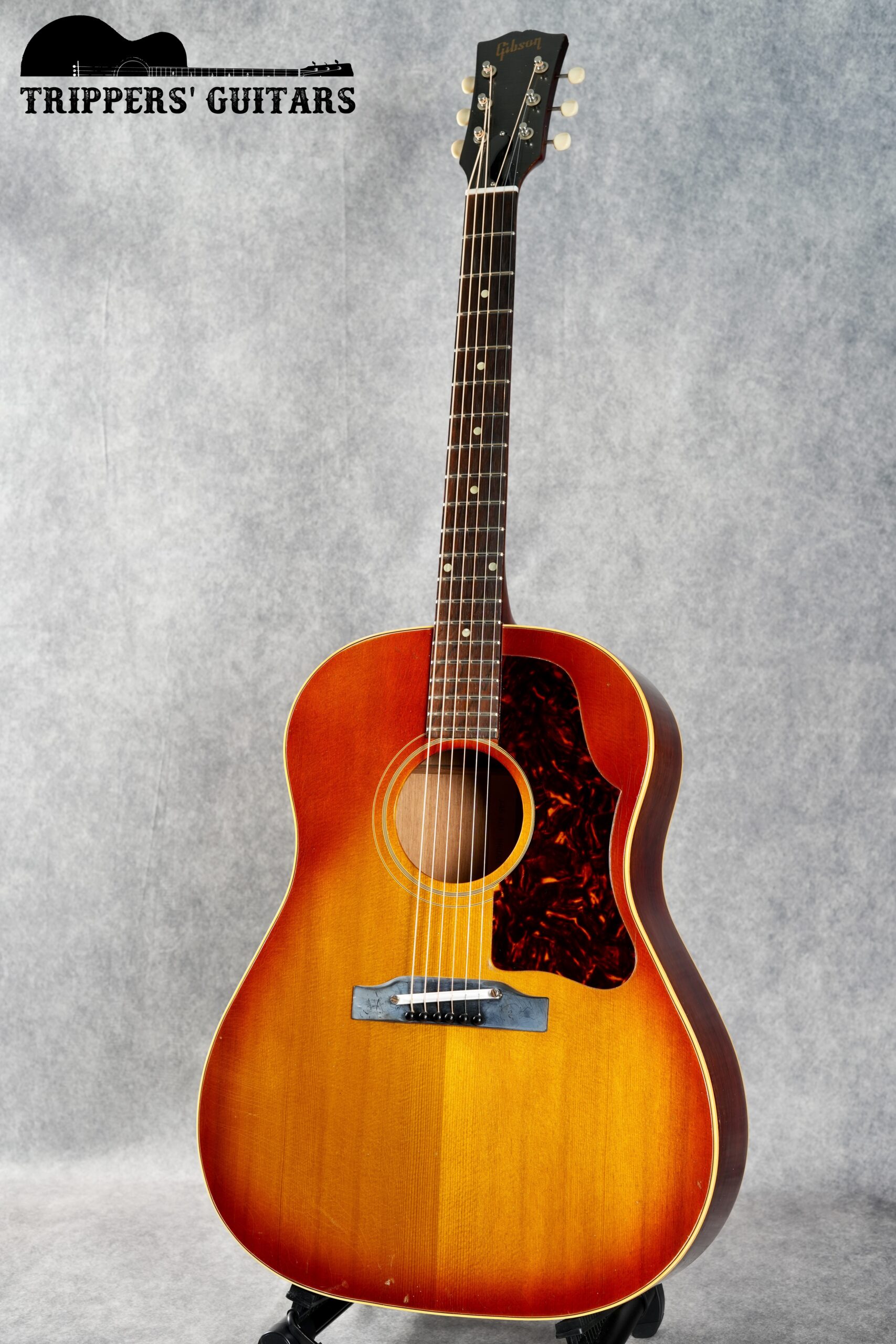 Gibson J-45 (1963) - Trippers' Guitars