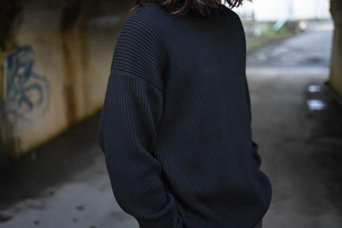 AURALEE -Super Fine Wool Rib Knit Turtle Neck P/O- | twelve blog