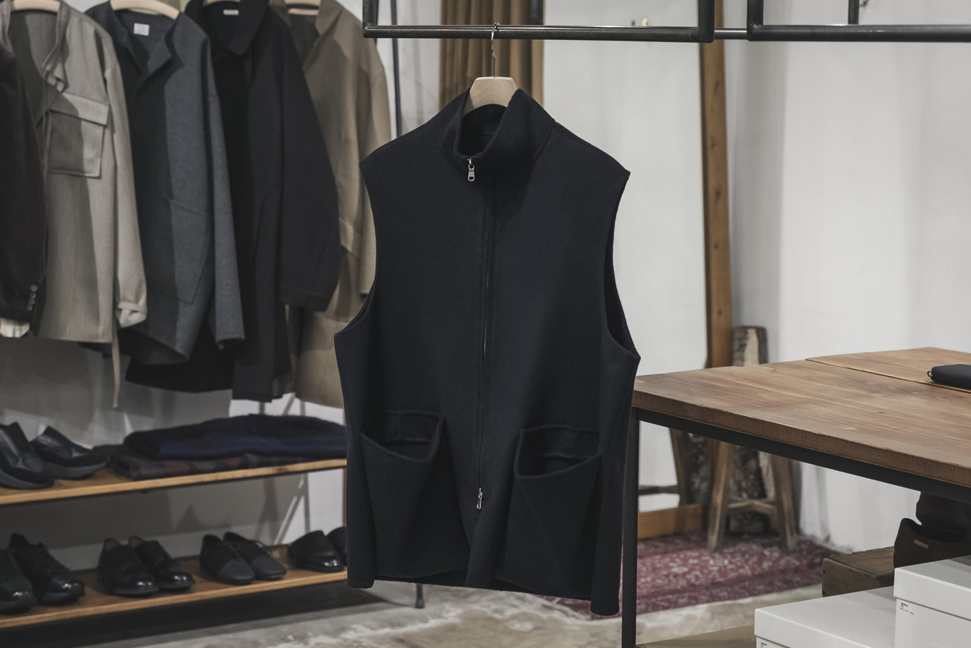 twelve BLOG | Cashmere W-Face Vest “River” | twelve blog