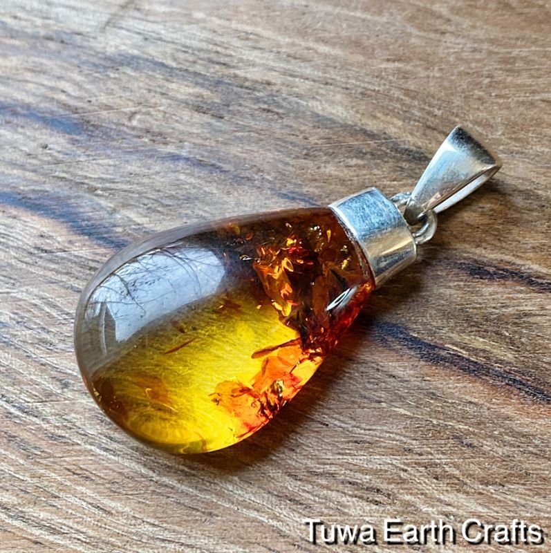 健康運アップ・ポジティブ思考】大ぶりバルト海産 天然琥珀 バル