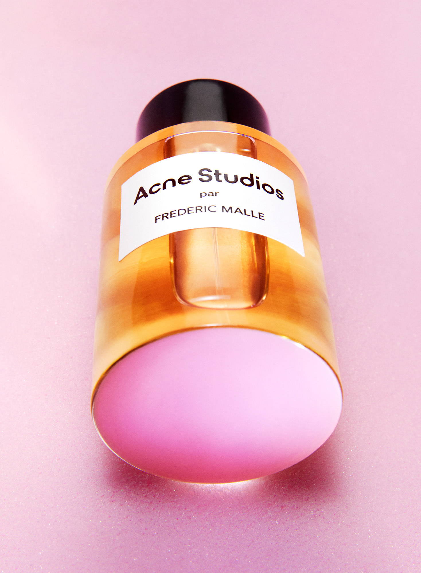 Acne Studios par Frederic Malle｜フレデリック マル（EDITIONS DE