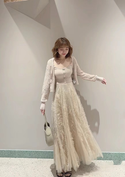 SNIDEL スナイデル同型 リボンビジューシアーカーディガン