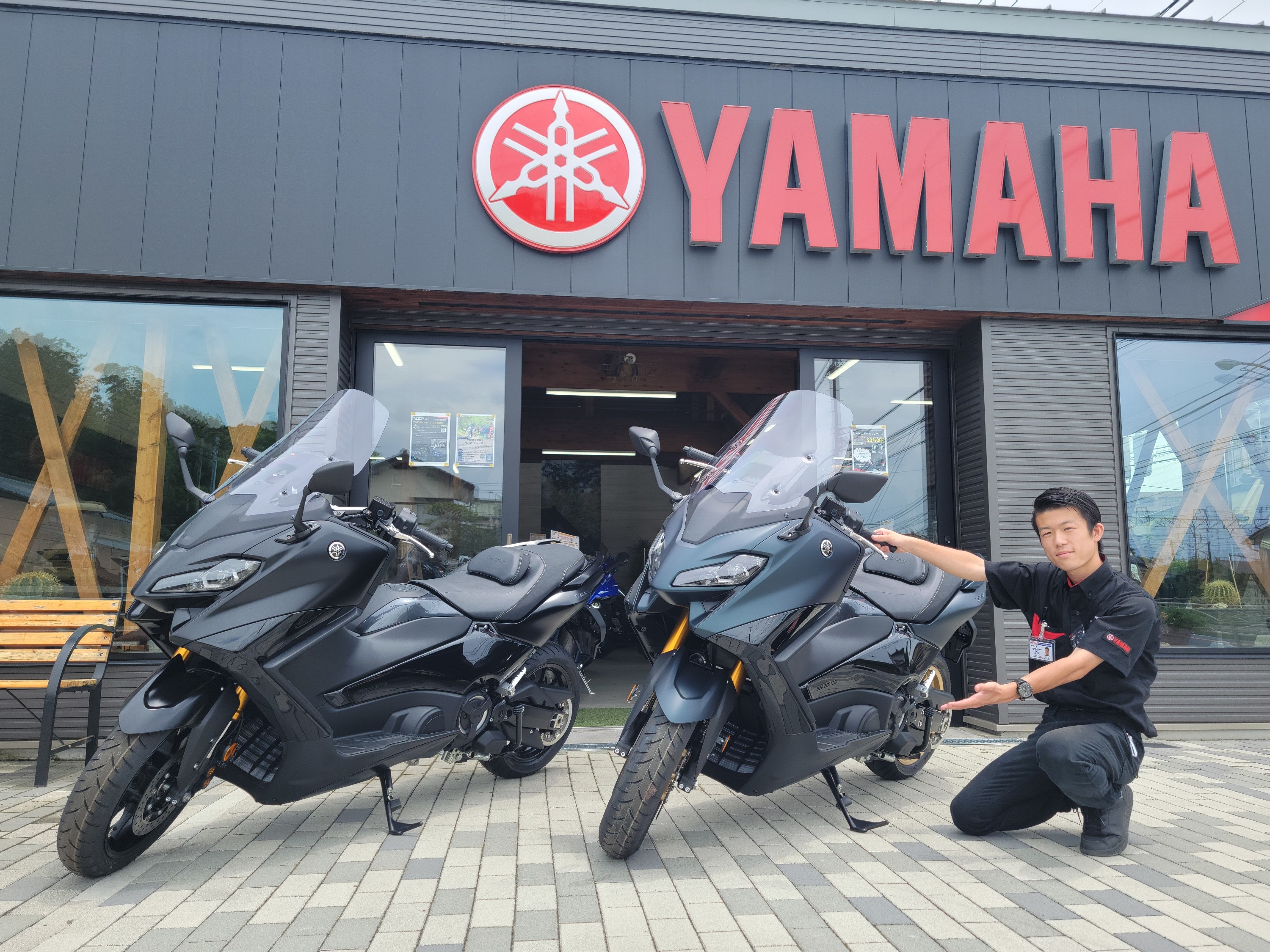 希少車 TMAX560 マットグリーン入荷致しました！ - YSP湘南