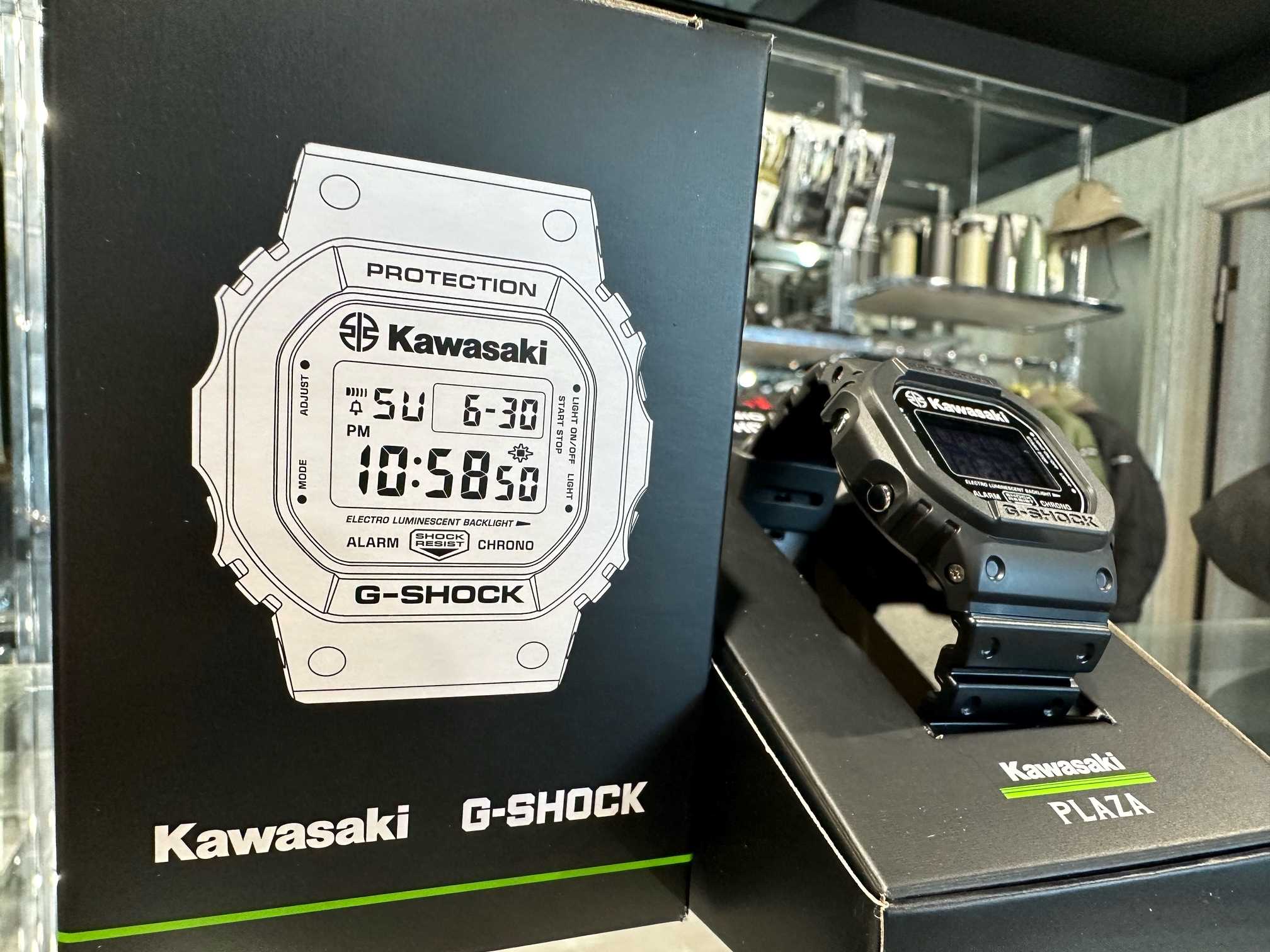 カワサキ × G-SHOCK DW-5600 プラザエディション】のご紹介です