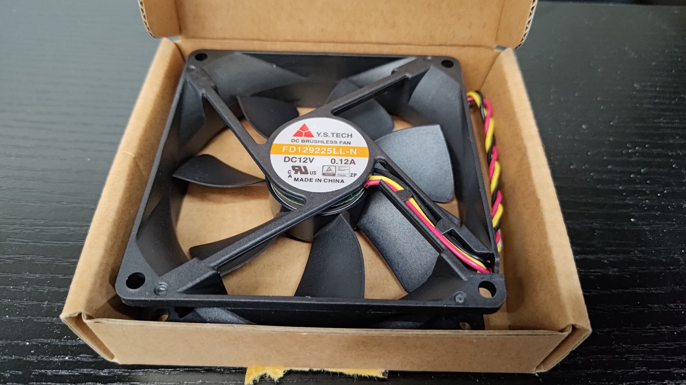 Synology NAS DS218playの故障したファンを交換してみた | ういやまラボ