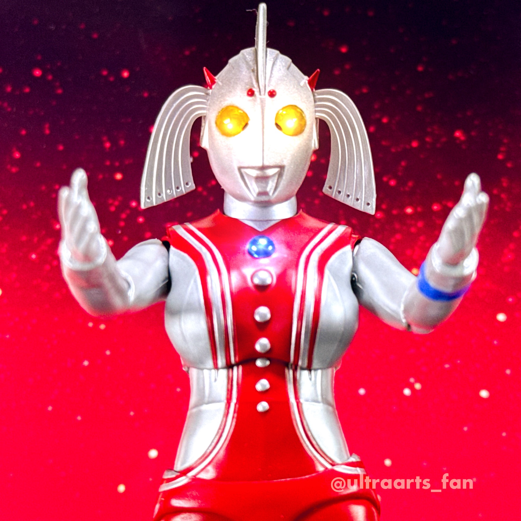 ウルトラの母 – Ultra-arts Fan【ウルトラアーツ・ファン】