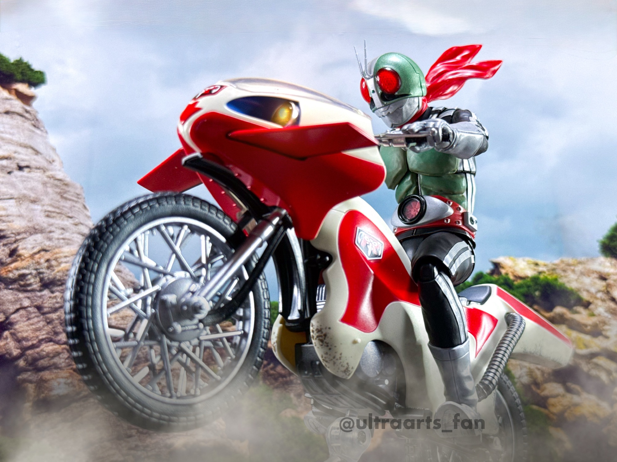 簡易レビュー】S.H.Figuarts 新サイクロン号 栄光の昭和ライダー