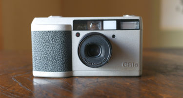 リコーGR1 フィルムカメラは修理できるのか？－UNFOGA