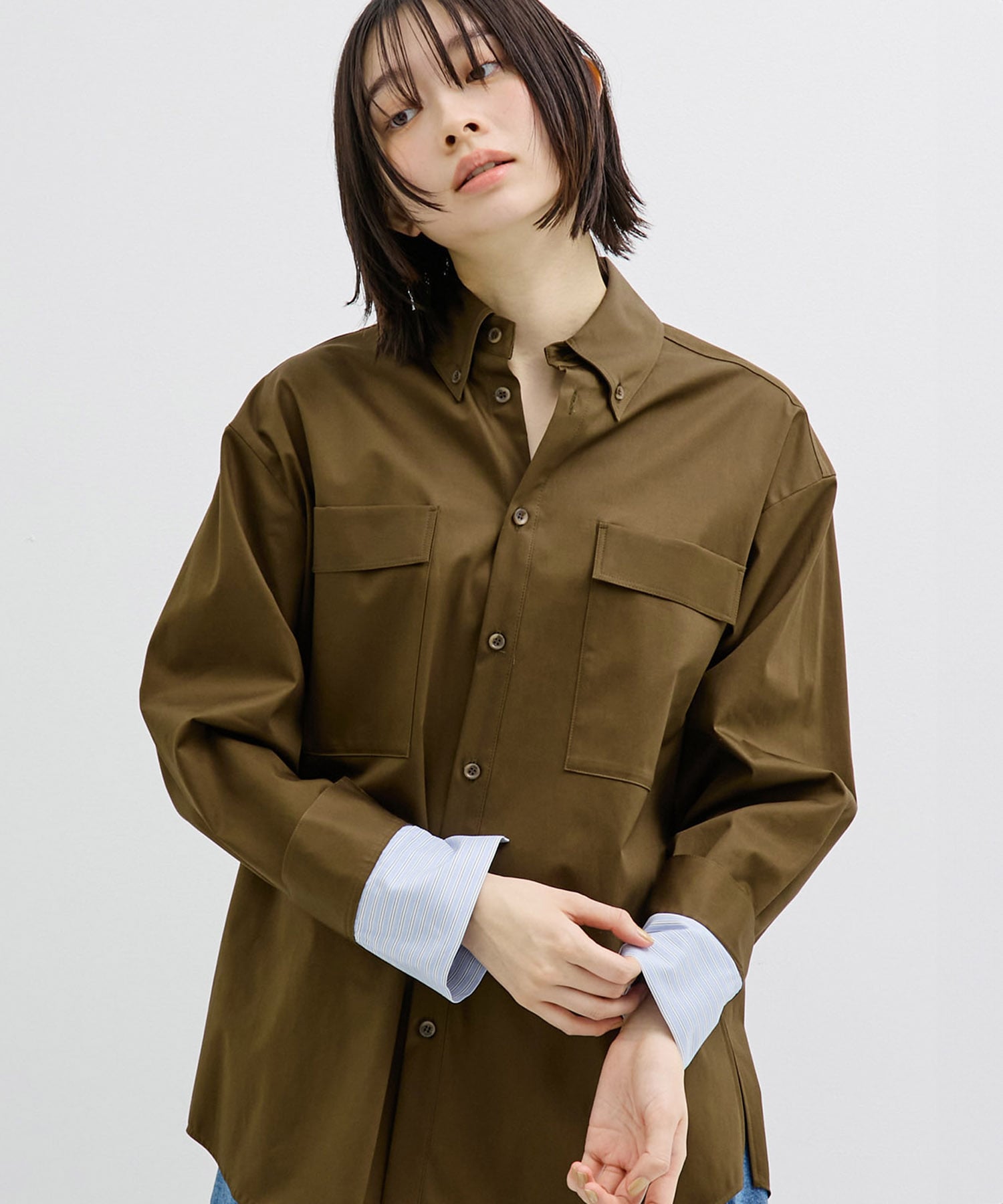 残りわずか〉レイヤーカフスオーバーシャツ(FREE BROWN): : ウィメンズ