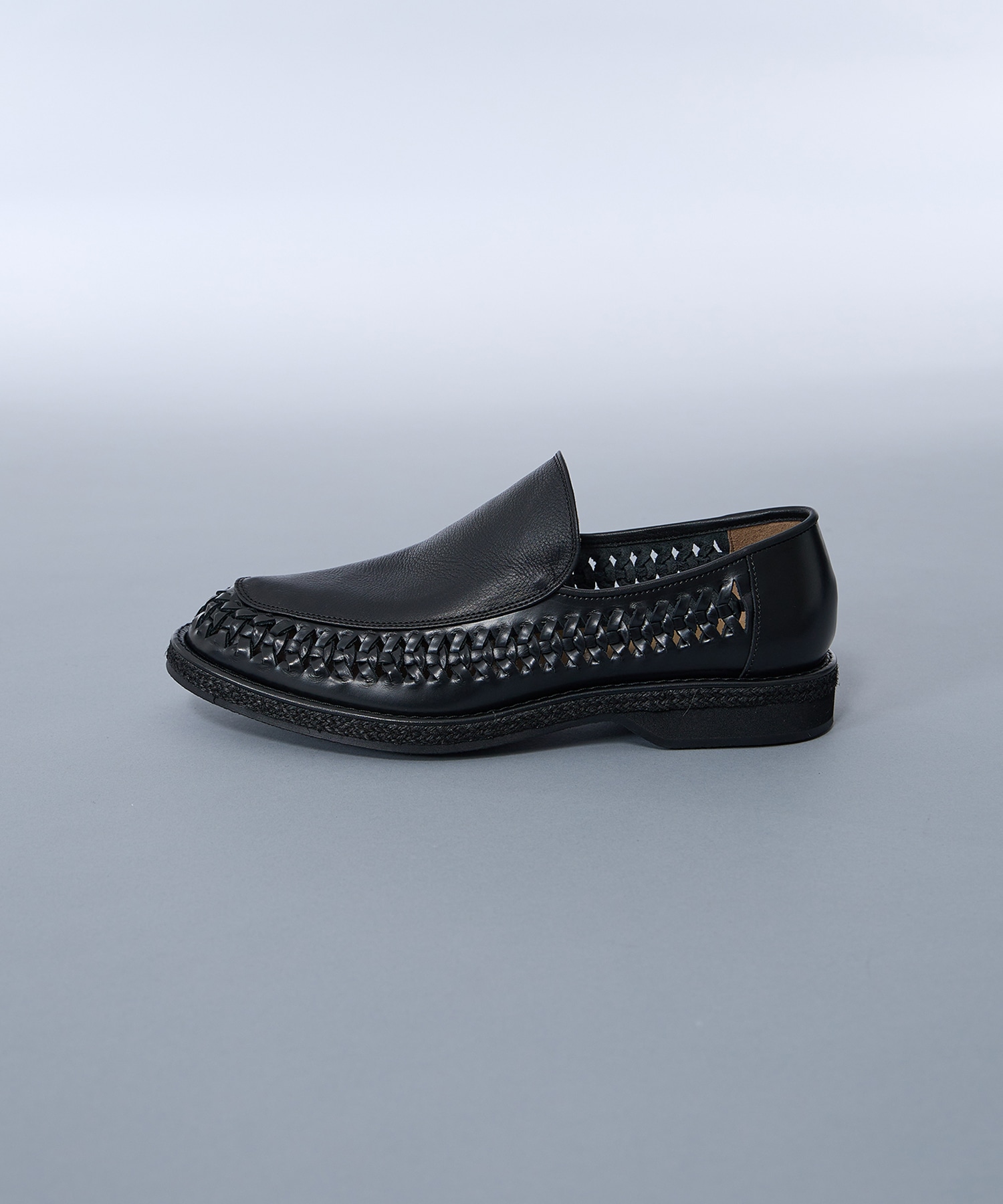 残りわずか｜再入荷なし〉レザークロシェペニーローファー(1 BLACK