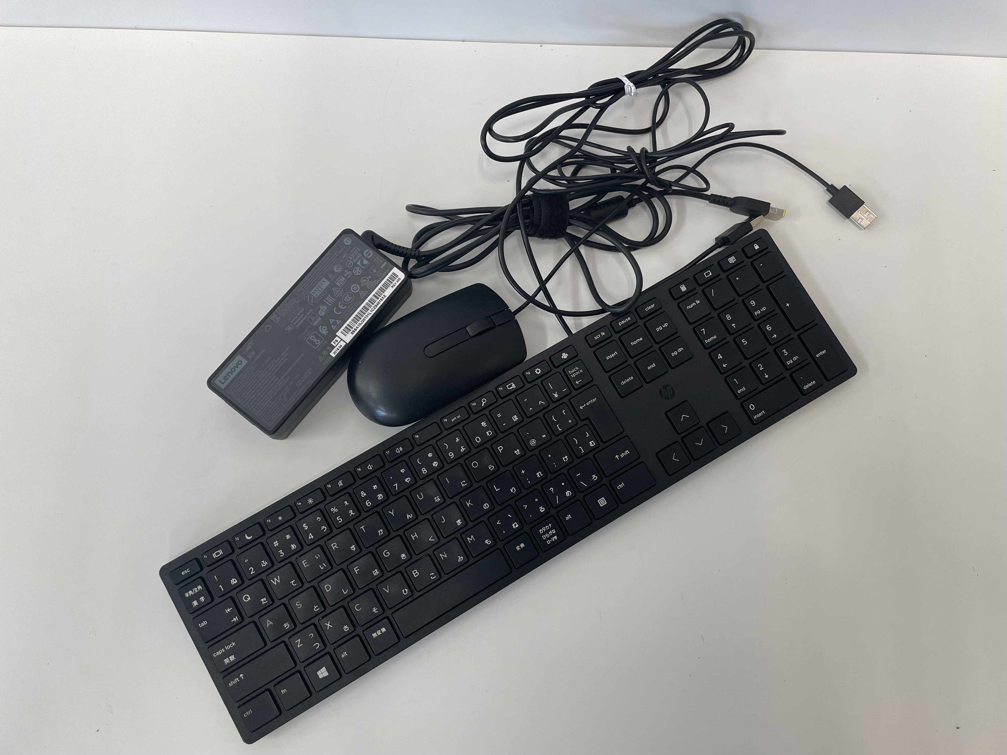 UsedPC / 【中古】レノボ デスクトップPC i5九世代+モニターセット