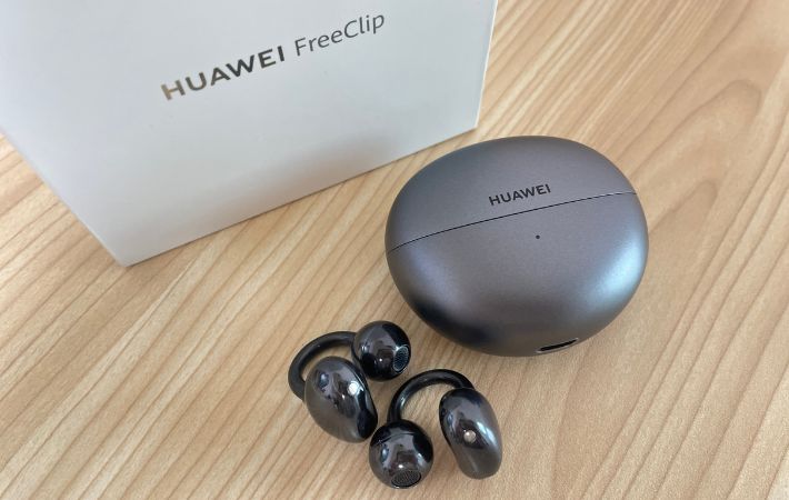 耳穴をふさがないって快適！」『HUAWEI FreeClip』の装着感と音質が