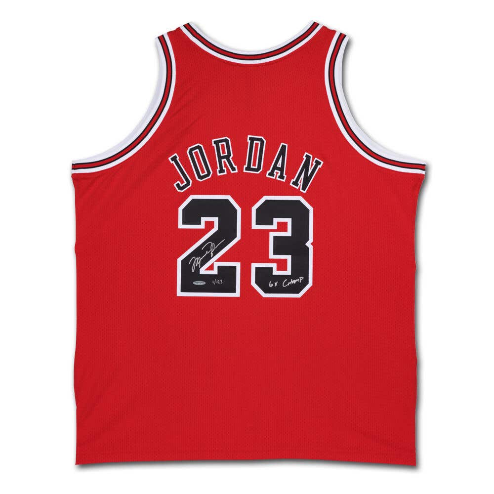 michael-jordan-autographed-