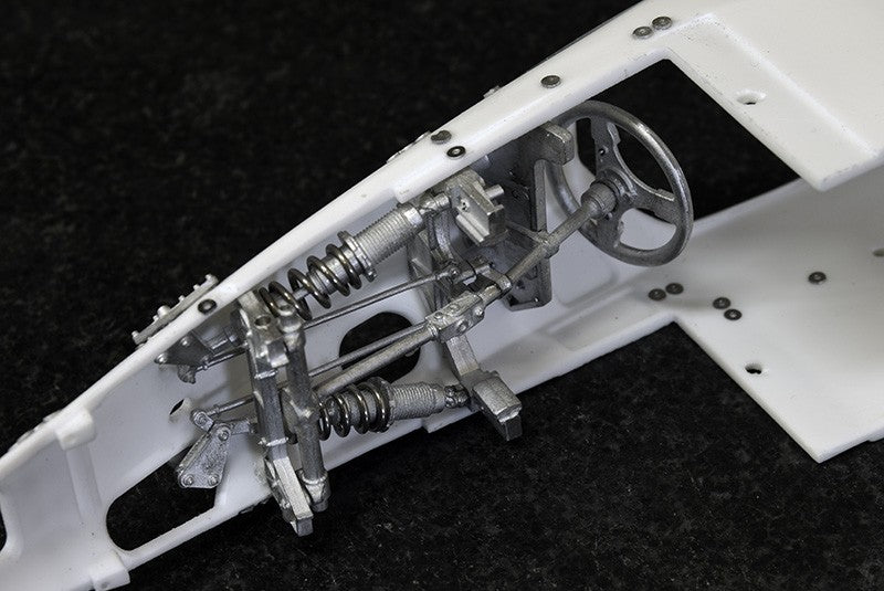 1/12 Scale Model Kit: Lotus Type 100T Full Detail