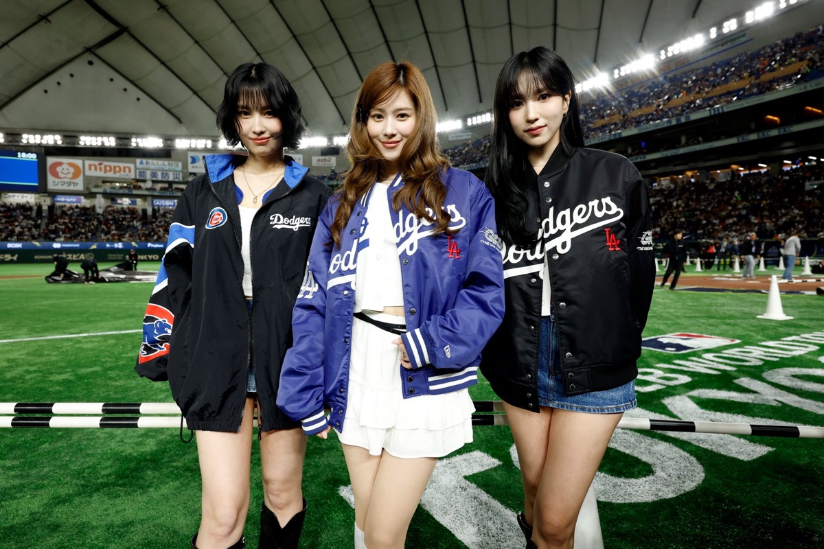 TWICE MISAMO の MLB東京シリーズ エキシビション着用ジャケットが国内