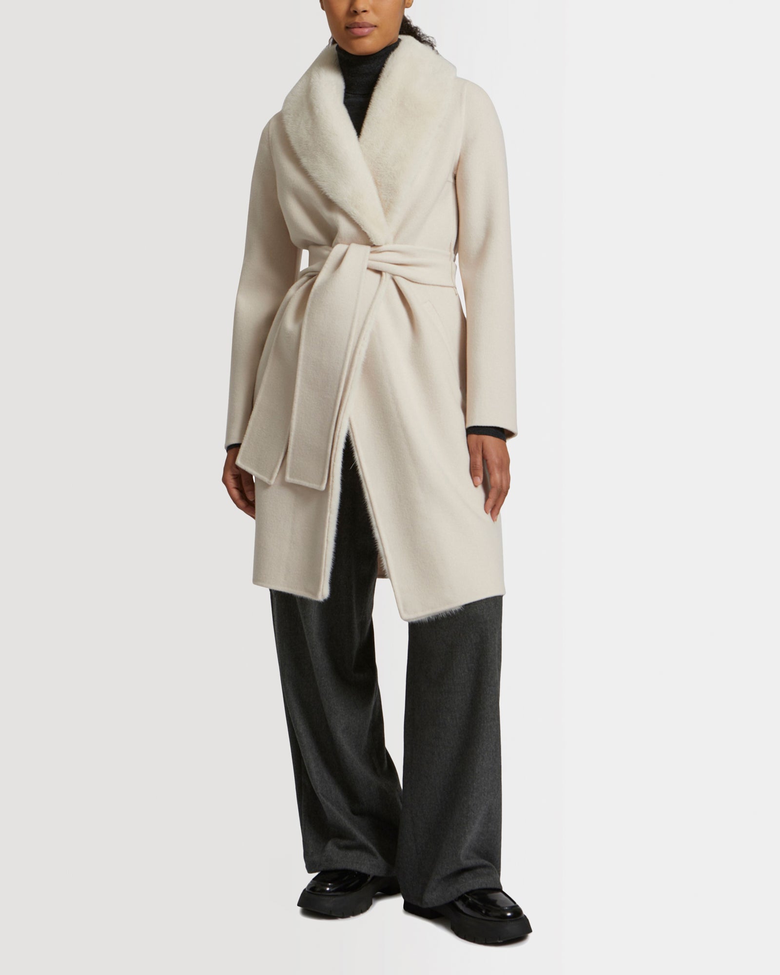 Cashmere wool coat with mink - pinkish beige - Winter sale – Yves