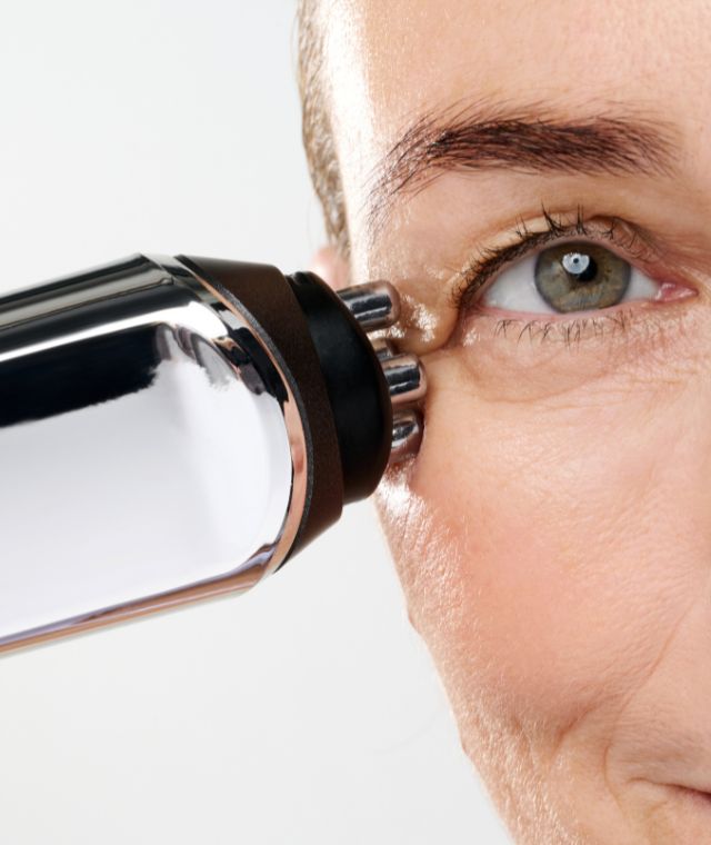 RF Microneedling | At Home Radio Frequency Microneedling