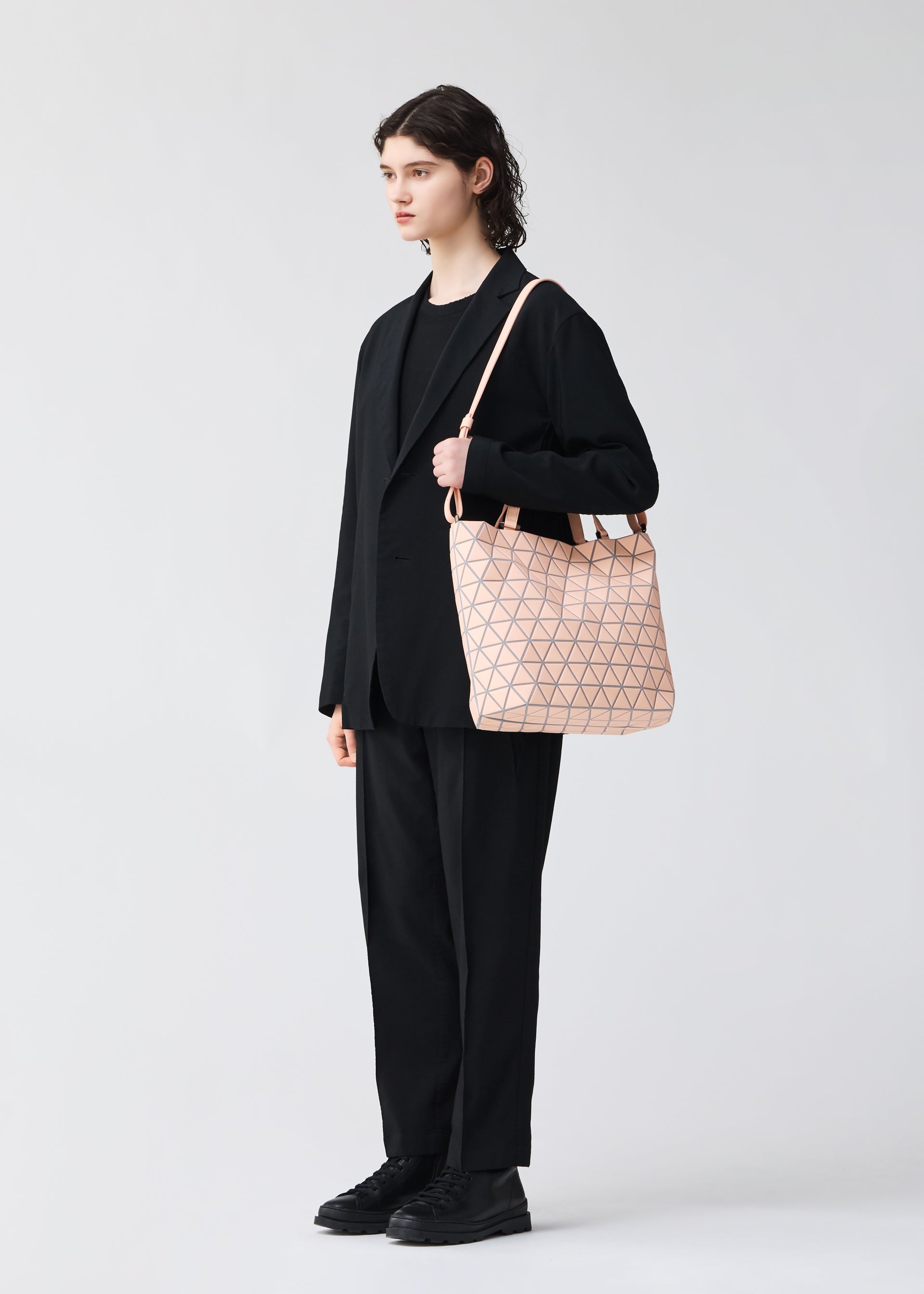 BAO BAO ISSEY MIYAKE – ISSEY MIYAKE ONLINE STORE