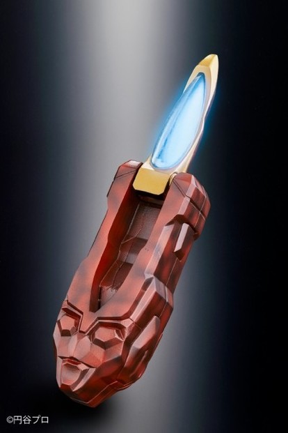 原寸大の大人向けクオリティ！ウルトラマンダイナ変身アイテム「リー