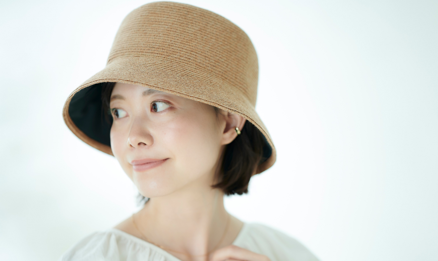 ブレード・バケットハット｜完全遮光帽子｜サンバリア100 | 完全遮光