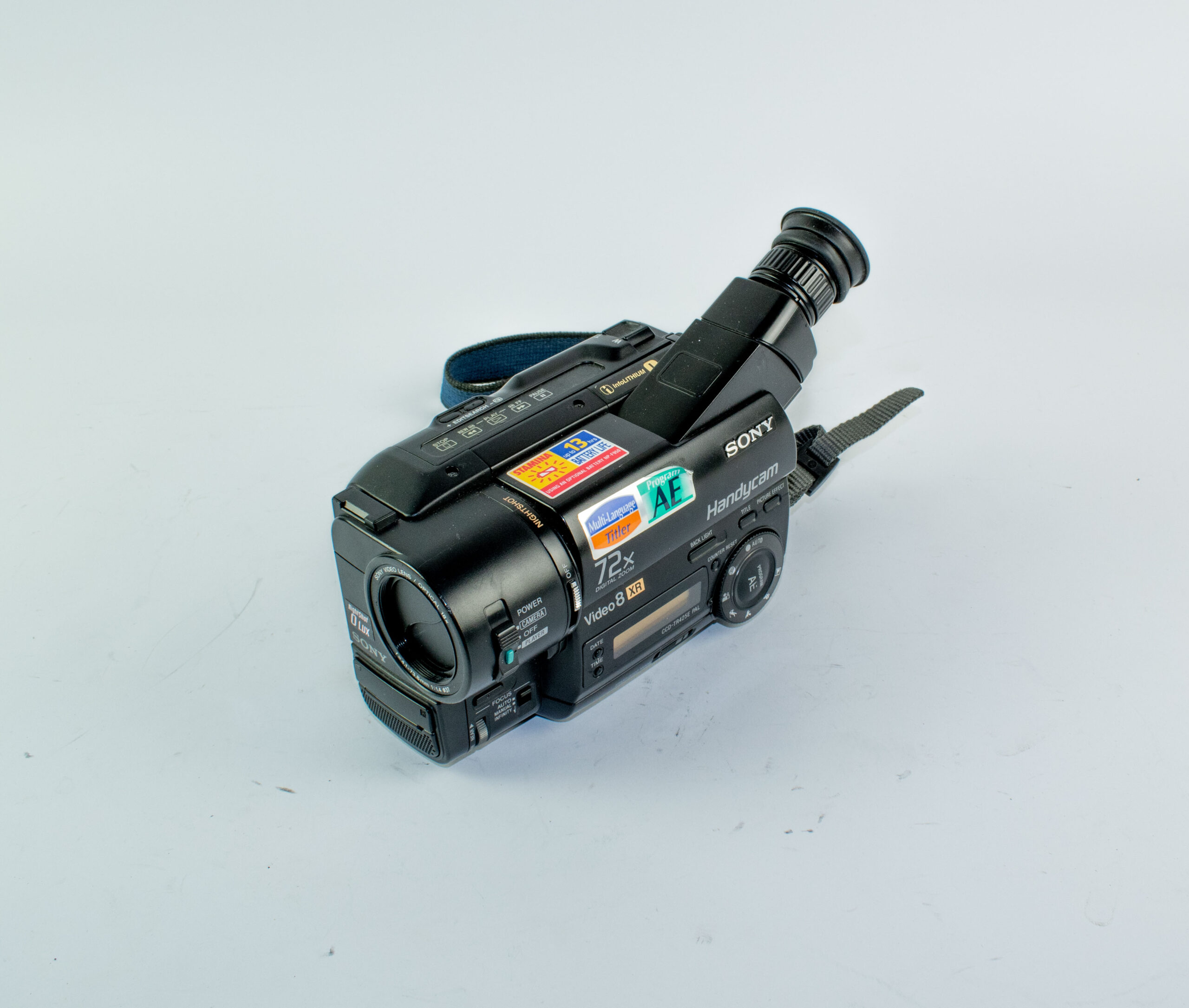 Sony CCD-TR425E (video8) (used) – Van Eck Video Services