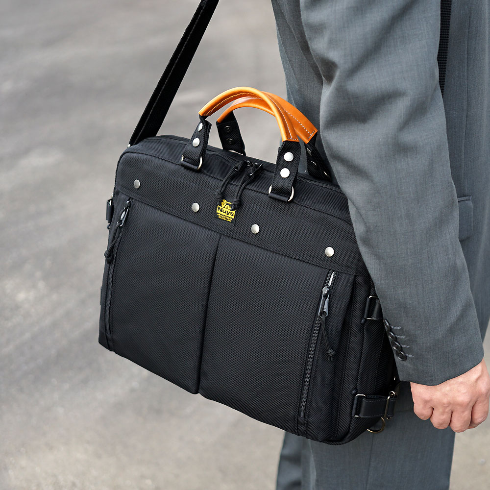 ビジネスバッグ | バンナイズ | 鞄はやっぱり実用品 使いこんでこそ