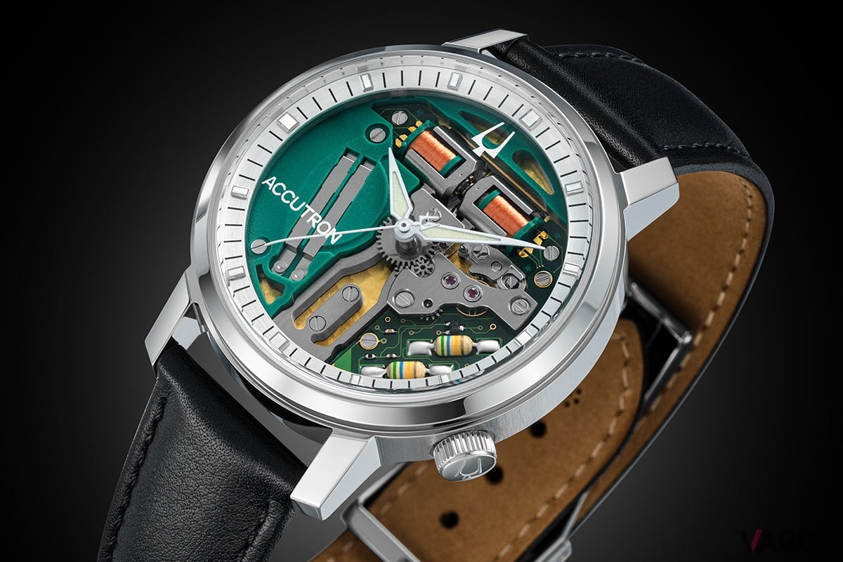 メカメカしさが最高！ 機械式でもクォーツでもない腕時計!? 「音叉」が