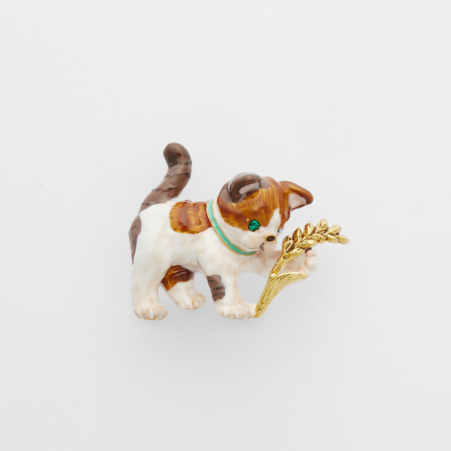 VBRV4208__XU 【フェイラーコラボレーション】ブローチ・ハンカチ