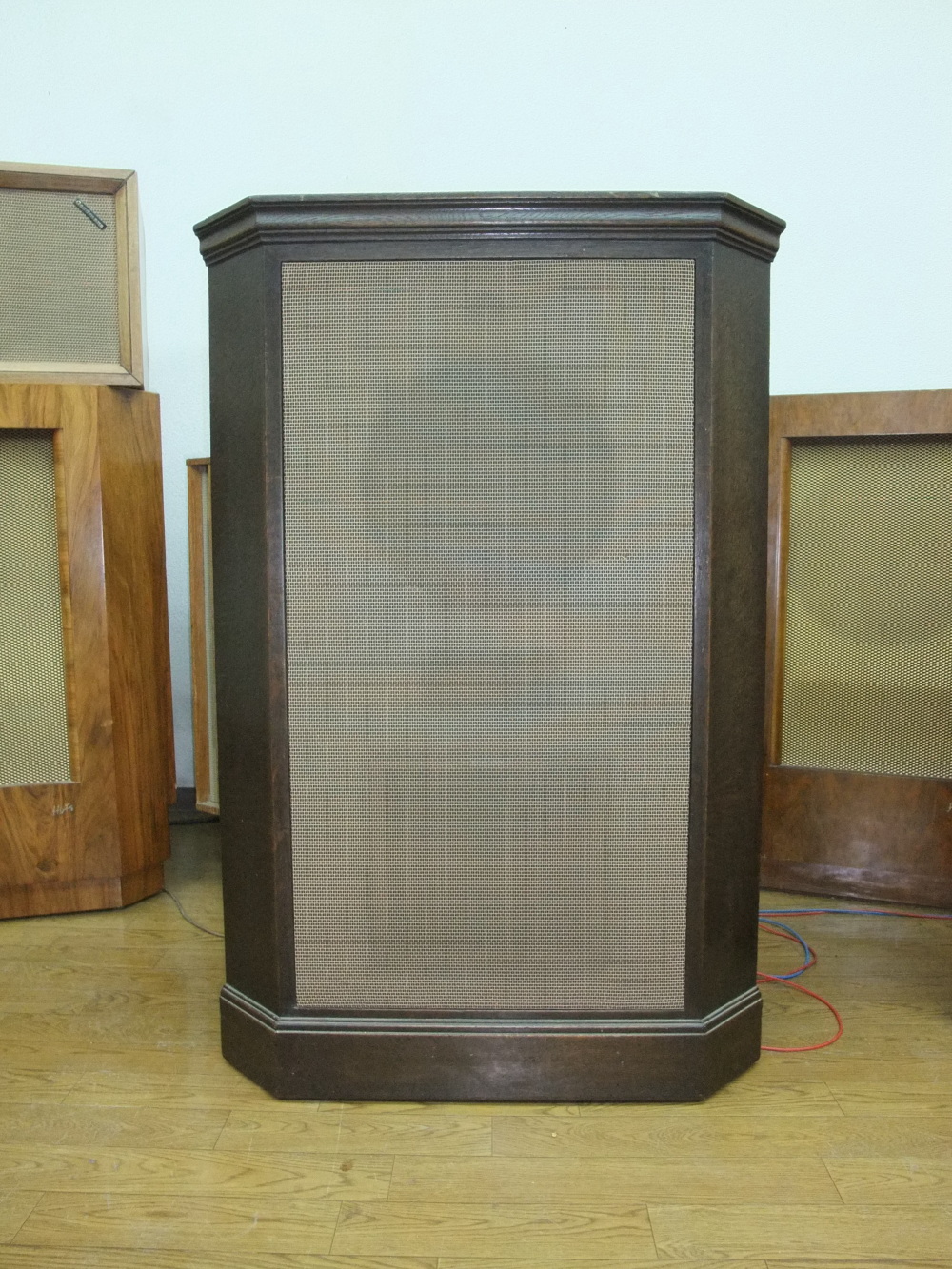 Goodmans社(グッドマン) 3Way Hi-Fi スピーカーシステム | VintageAudio