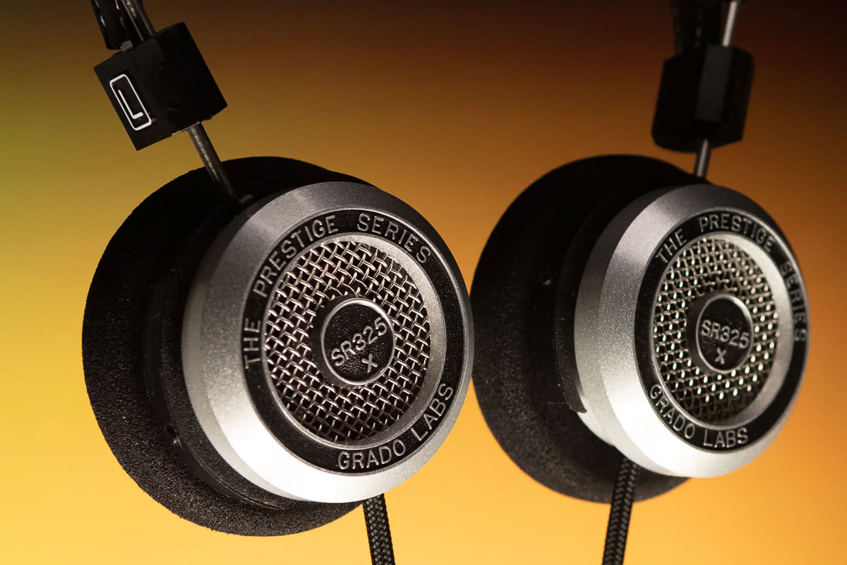 Grado SR325x Headphones - Vintage HiFi Nut