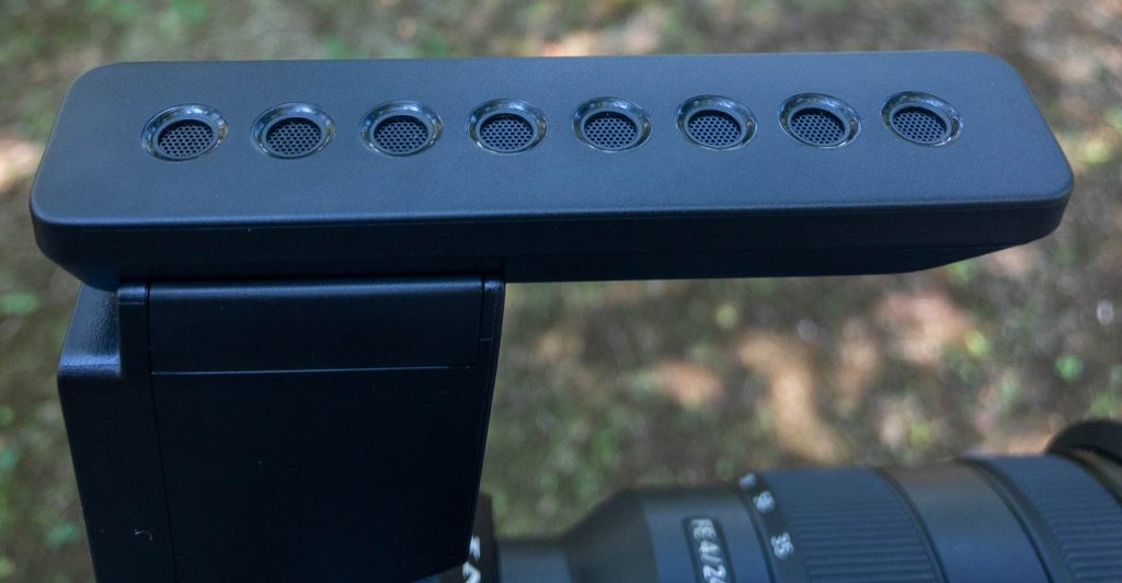 10㎝の長さで指向性を作り出しリアルタイムでノイズ除去するα用オン