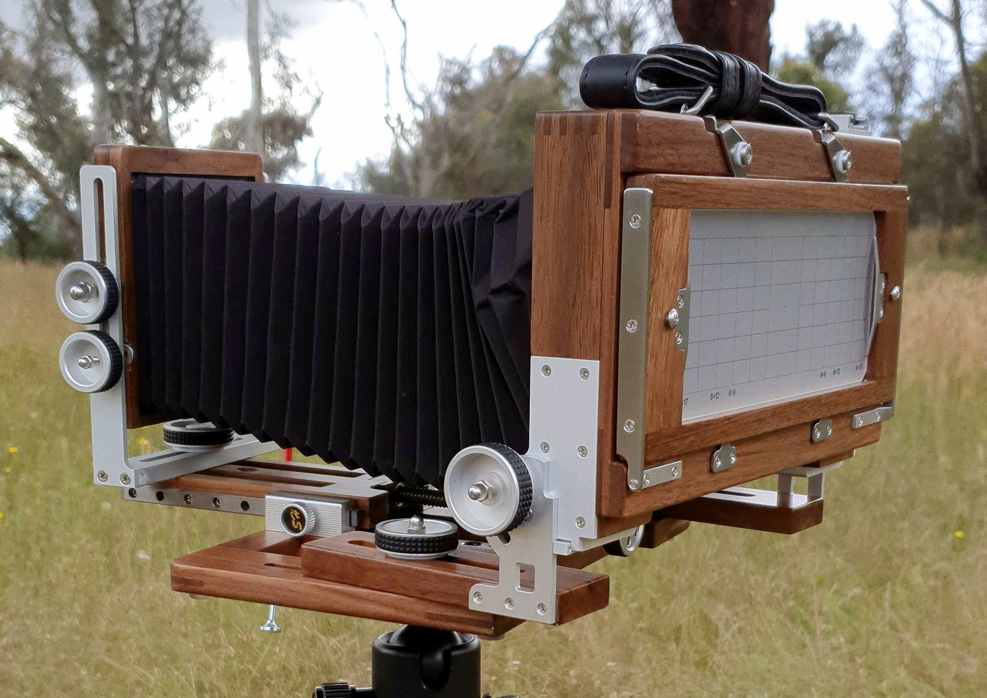 Review: Shen Hao PTB-617 Field Camera by Peter McDonald - View