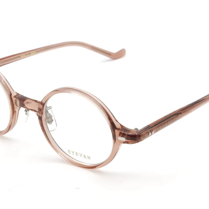 注目】EYEVAN(アイヴァン) 人気のクリアフレームを一挙ご紹介