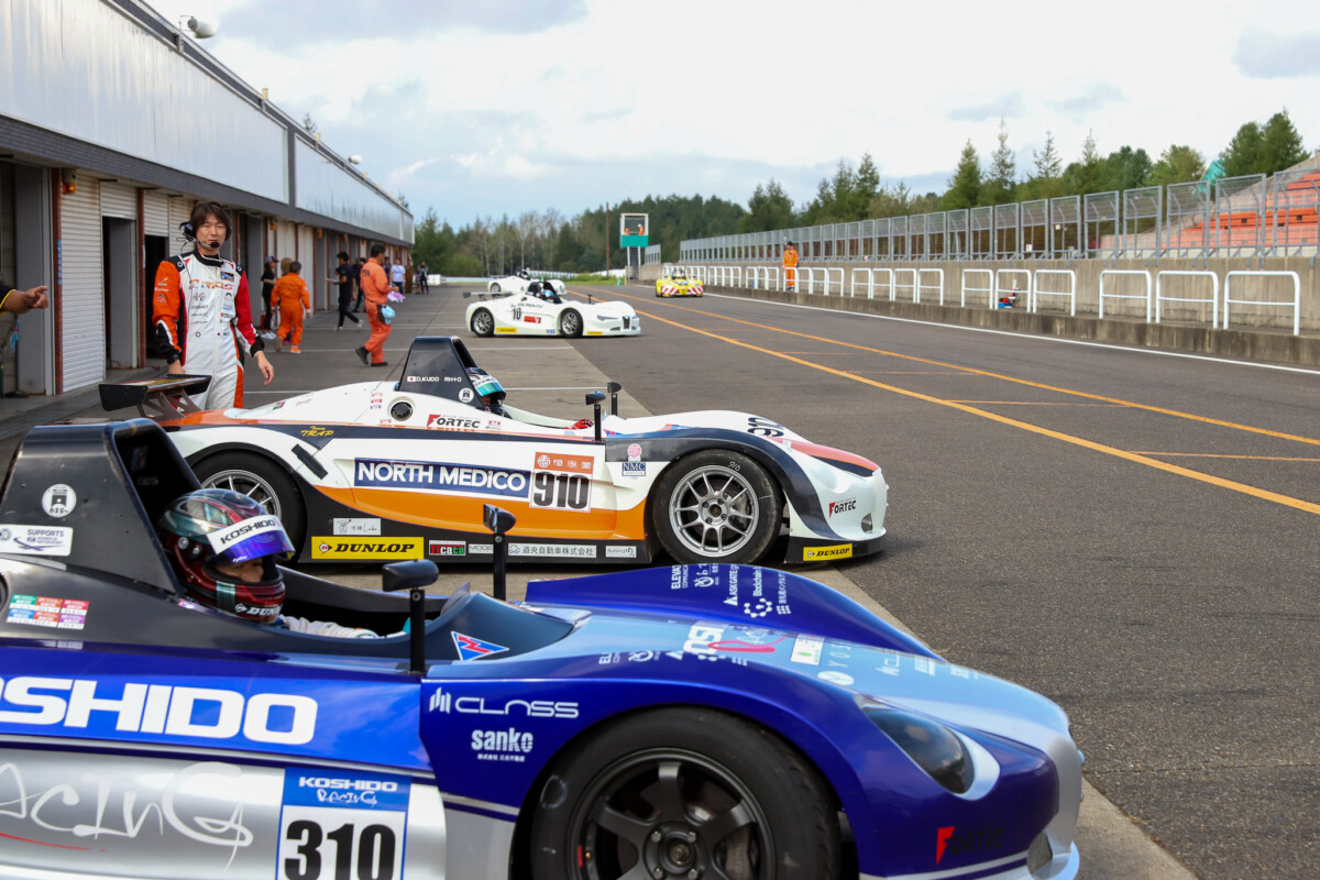 トライ・ザ・サーキット ロードレース完全マニュアル / 市川 康