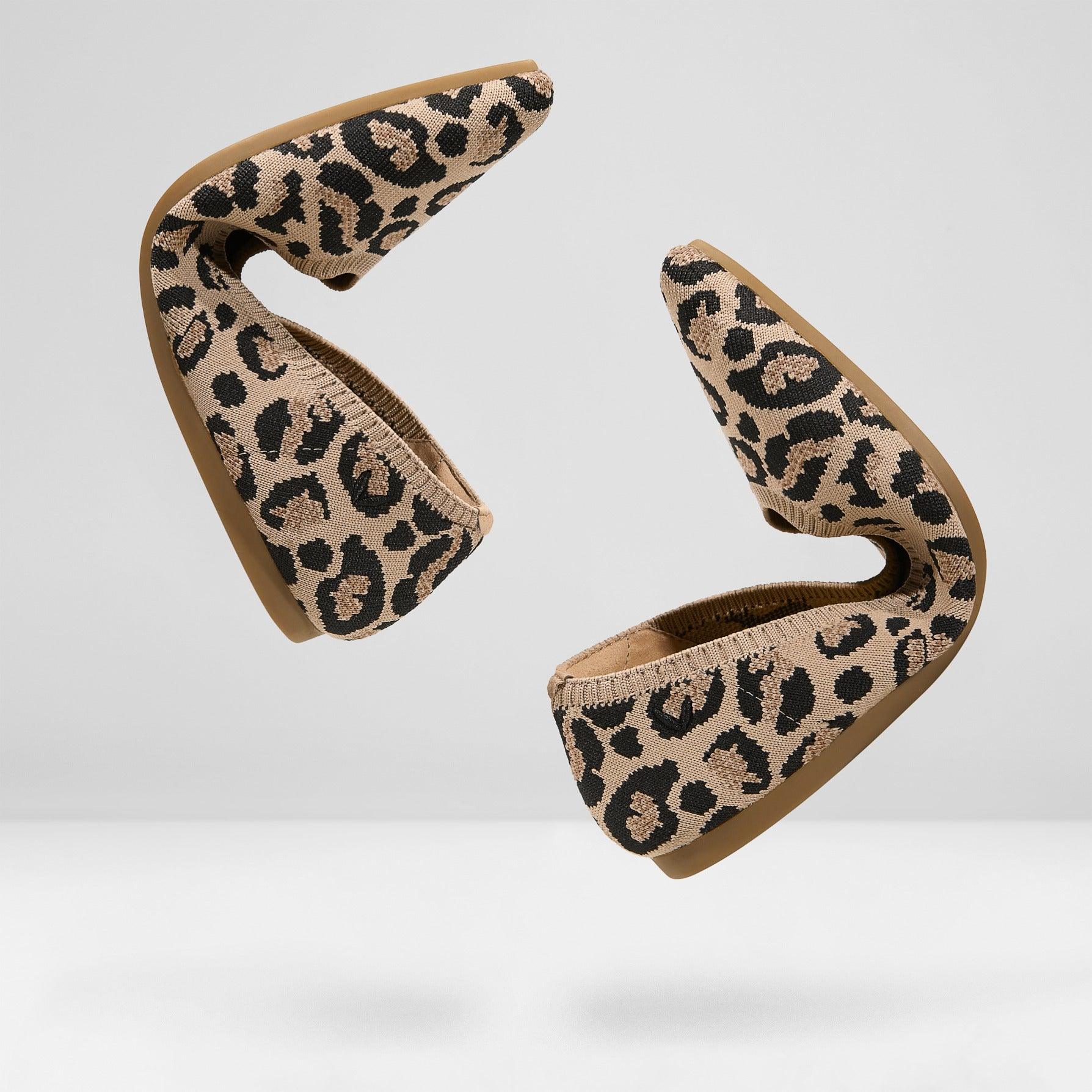 Aria 5°] ポインテッドトゥ フラットシューズ – VIVAIA JAPAN