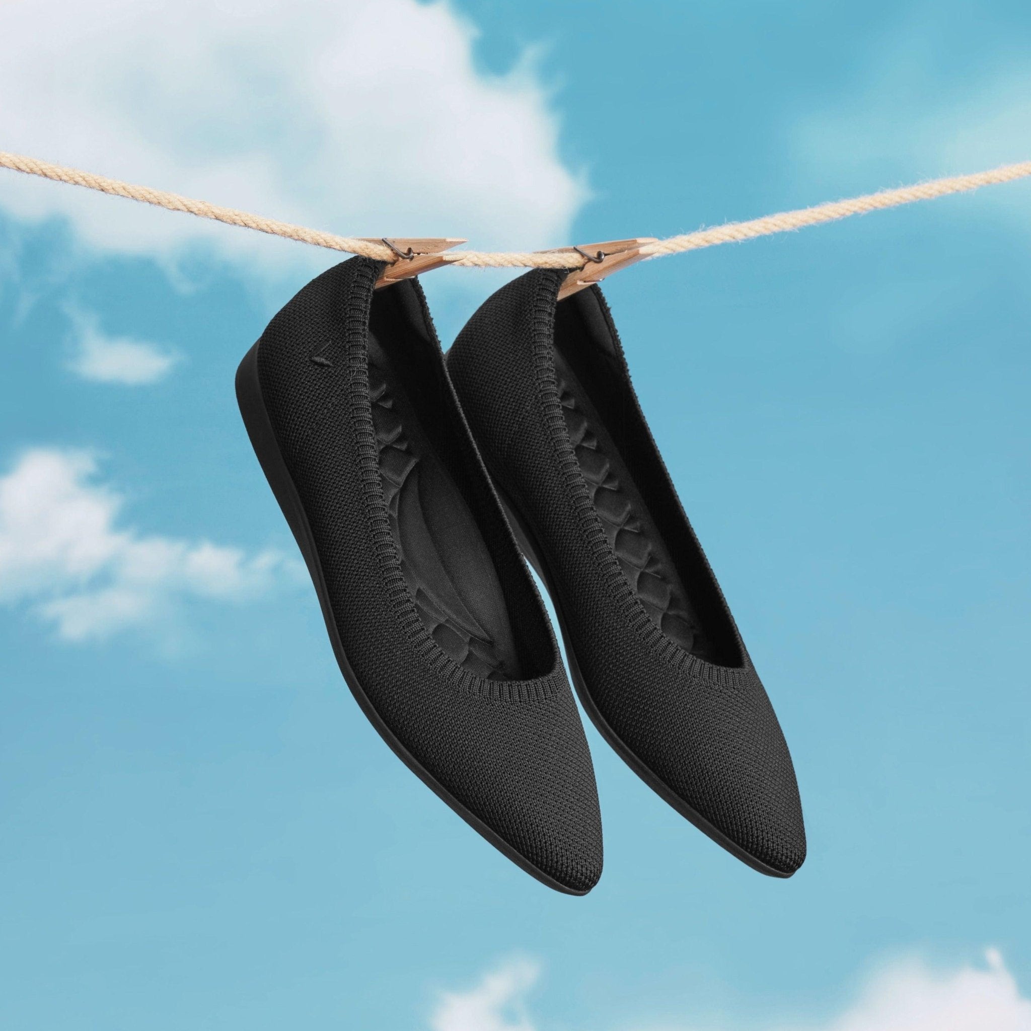 Aria Walker] ポインテッドトゥ 超軽量 厚底 フラットシューズ