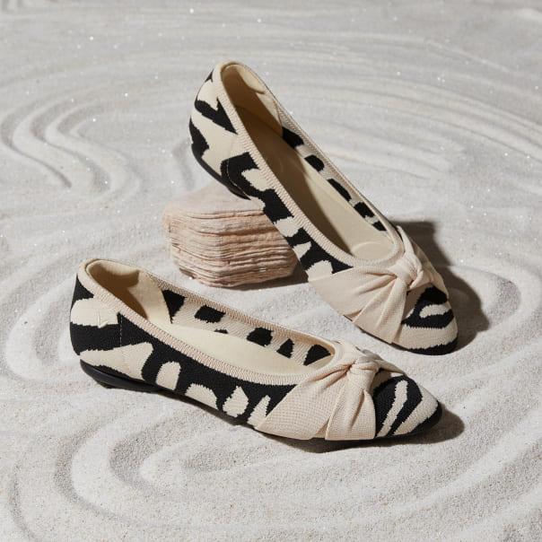 Bibi] アーモンドトゥ 結びデザイン フラットシューズ – VIVAIA JAPAN