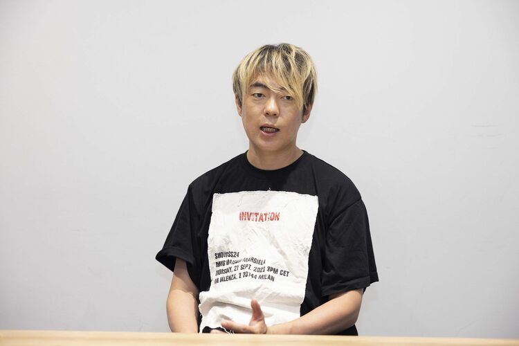 身近な人と別れても渡米した村本大輔の信念「アメリカでは思想のない