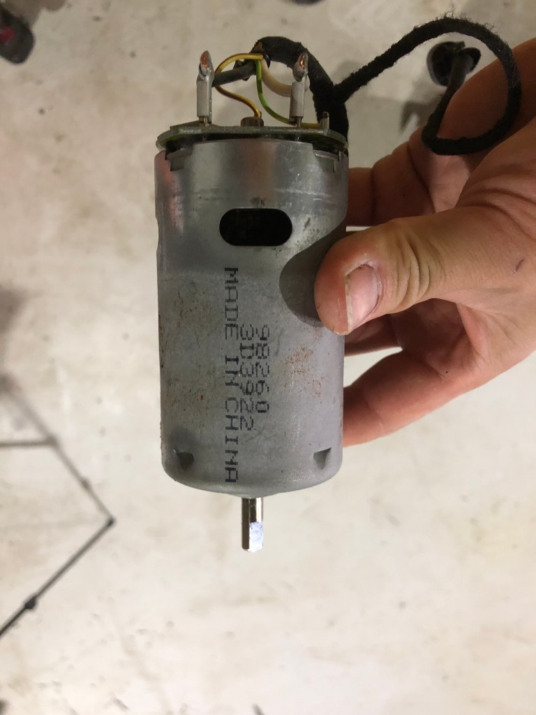 アクティブトップの油圧ポンプ移植！LA400K→L880K – コペン専門店