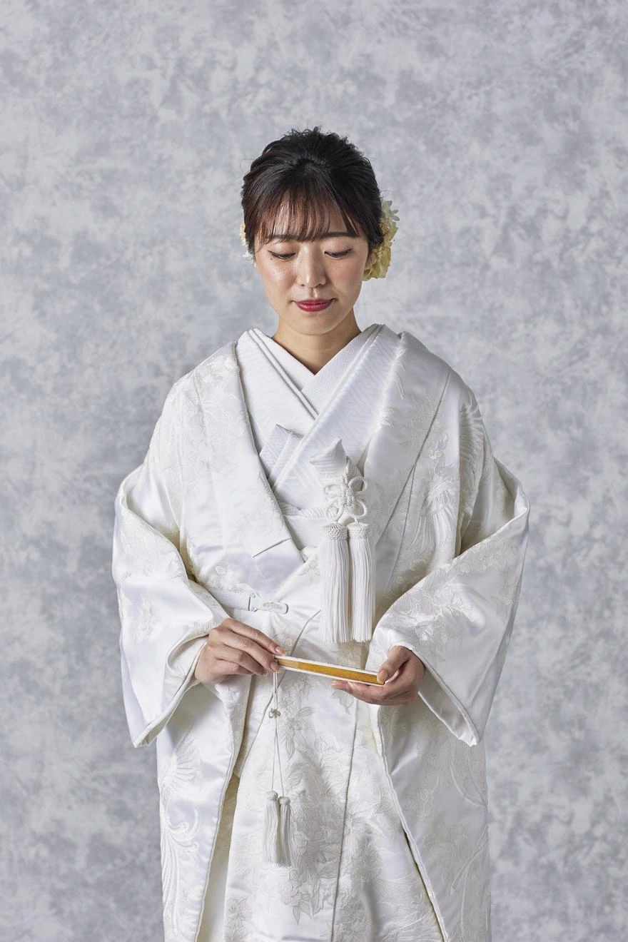鳳凰 花々｜東京でご案内できる白無垢コレクション｜和婚スタイル