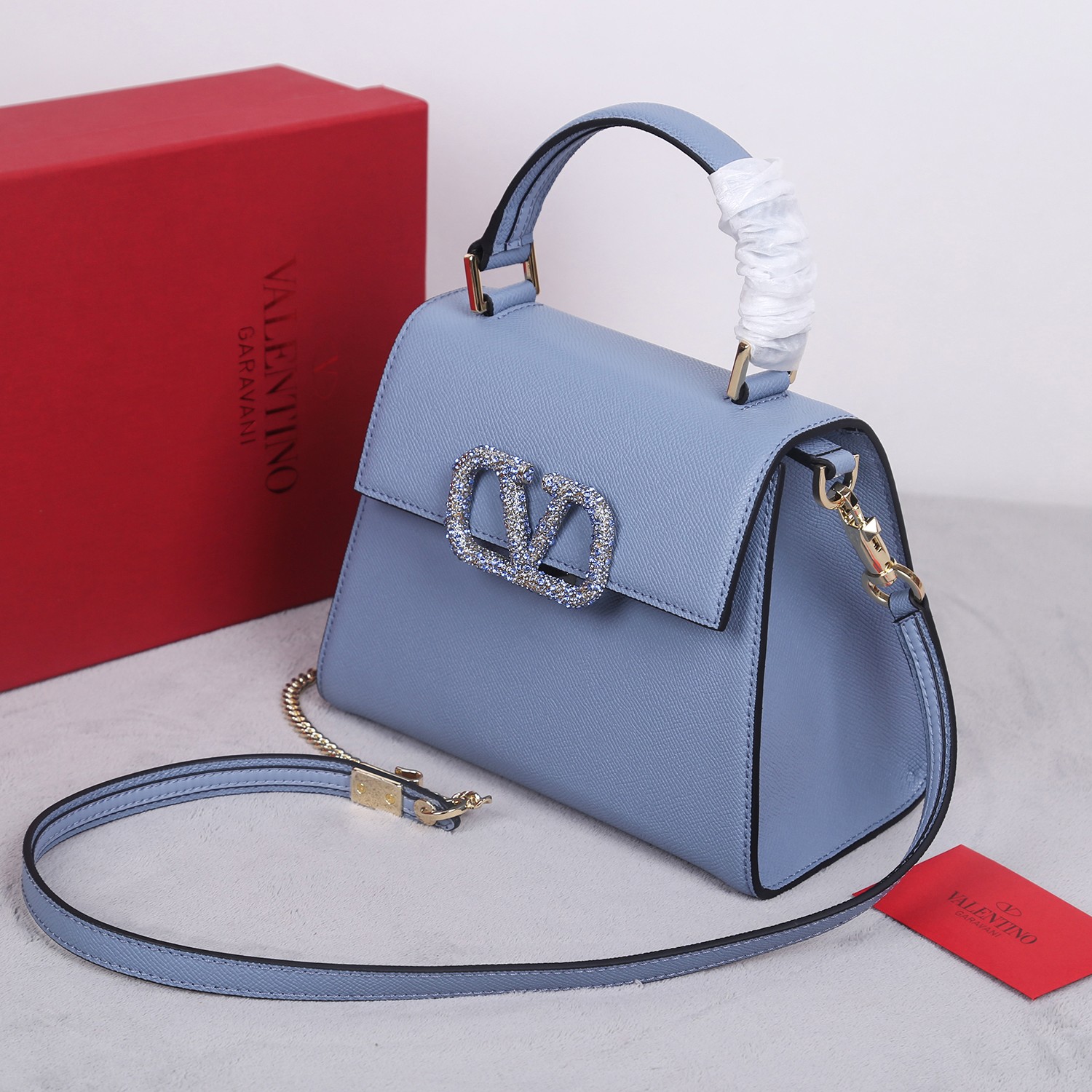 最高級ヴァレンティノスーパーコピー ヴァレンティノバッグコピー V