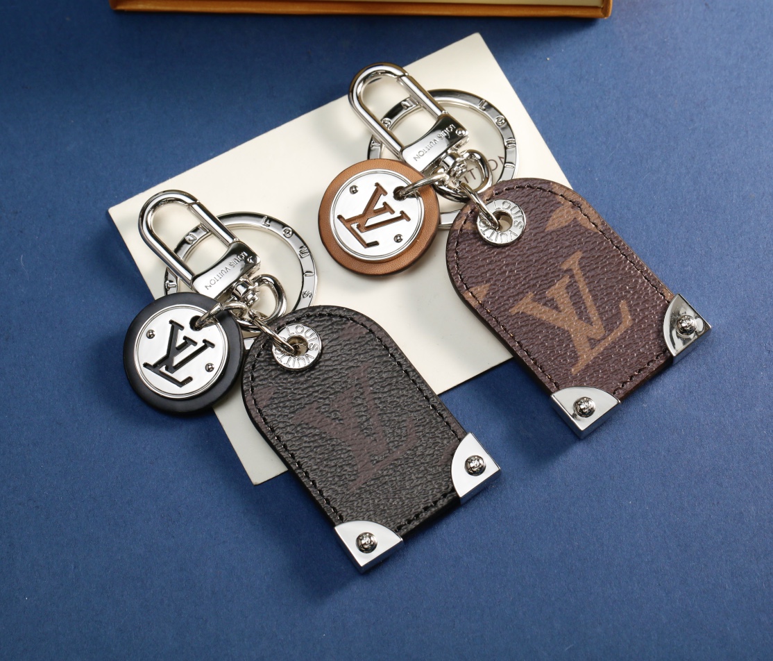最高級ルイヴィトンスーパーコピー ルイヴィトンキーホルダーコピー